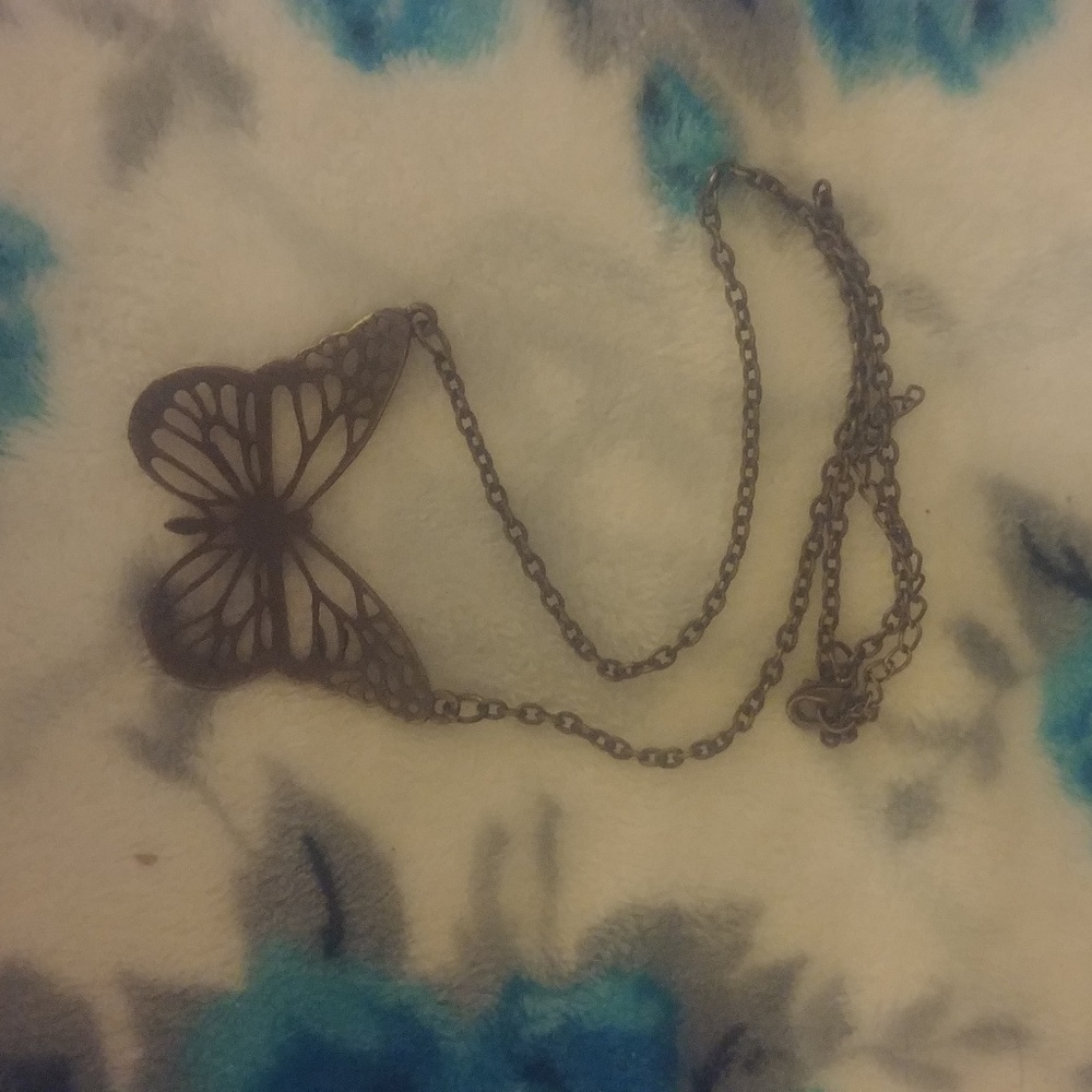 *4 for$10*Pretty necklace